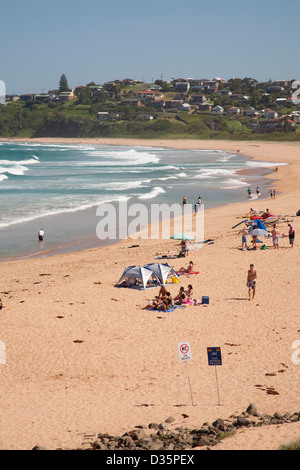 Bombo Spiaggia situato molto vicino il set splendidamente south coast città balneare di Kiama,Illawarra regione sud della costa del NSW Australia Foto Stock