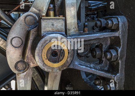 I dettagli di vecchie macchine grassa / motore di vapore Foto Stock