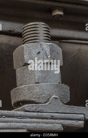 Il vecchio grasso dado a vite / bullone vista ravvicinata Foto Stock