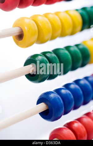 Vista ravvicinata di coloratissimi abacus perline Foto Stock