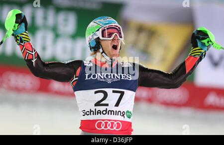 Schladming Austria, 11 febbraio 2013. Ted Ligety di noi reagisce durante la seconda esecuzione di uomini super-combinata in discesa a sci alpino ai Campionati Mondiali di Schladming Austria, 11 febbraio 2013. Foto: Karl-Josef Hildenbrand/DPA. Dpa di credito/Alamy Live News Foto Stock