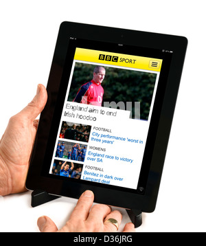 La BBC Sport mobile app su una quarta generazione di Apple iPad, REGNO UNITO Foto Stock