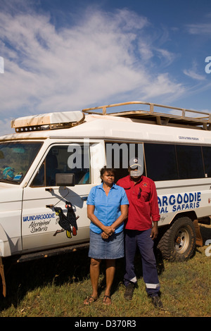 Colin e Maria Morgan eseguire Wundargoodie Safari aborigena, Est regione di Kimberley, Wyndham, Australia occidentale Foto Stock