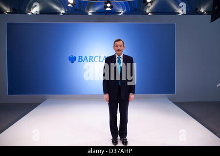 La Lindley Hall, Elverton Street, Londra, Regno Unito. Il 12 febbraio 2013. Immagine mostra Antony Jenkins Antony Jenkins, Group Chief Executive di Barclays davanti al suo riesame della strategia per la Barclays oggi a Londra come Barclays ha pubblicato il suo tanto atteso revisione strategica in cui essa stabilisce i piani per la drammaticamente slim giù il business ed il taglio di 3.700 posti di lavoro, in uno sforzo per dare un taglio netto da scandali che hanno travolto il mutuante negli ultimi mesi. Credito: Jeff Gilbert / Alamy Live News Foto Stock