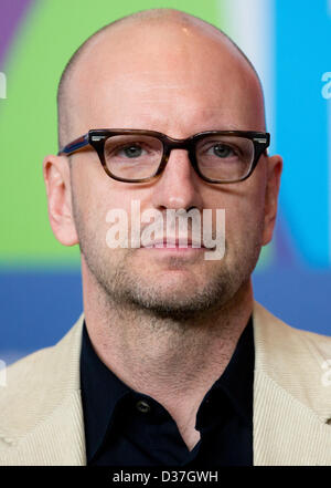 Noi regista Steven Soderbergh partecipa a una conferenza stampa per 'Side effetti' durante la 63a edizione annuale Festival Internazionale del Cinema di Berlino, Berlino, Germania, 12 febbraio 2013. Il film è presentato in concorso alla Berlinale. Foto: Kay Nietfeld/dpa Foto Stock