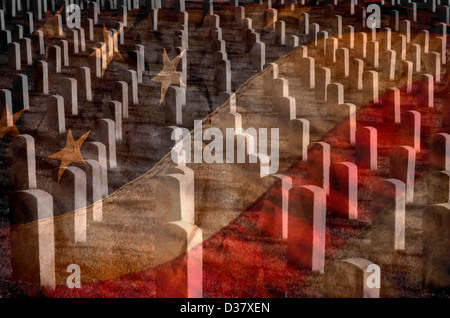 Il Cimitero di Arlington e la tomba di pietre di soldati caduti con bandiera sbiadita Foto Stock