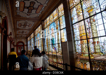 Il vetro macchiato Gallery presso il Castello di Chapultepec a Città del Messico DF - Bagno Foto Stock