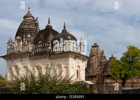 India tempio di Khajuraho Kama Sutra statue del turismo viaggi Foto Stock