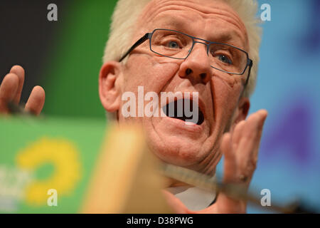 Premier Baden-Wuerttemberg Winfried Kretschmann (Verdi) parla al Partito Verde del "politico mercoledì delle ceneri " rally in Biberach, Germania, 13 febbraio 2013. Foto: FELIX KAESTLE Foto Stock