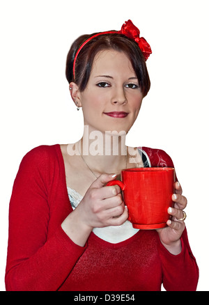 Bella donna adulta nei suoi primi anni Venti è un Caucasian con brunette capelli. Sta indossando un maglione rosso e fiocco rosso. Foto Stock
