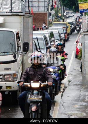 Kemang è una rapida modernizzazione del quartiere di Jakarta con un sacco di espatriati. Foto Stock