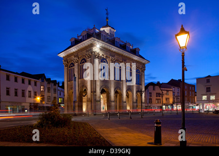 County Hall Museum di notte, Abingdon, Oxfordshire, Inghilterra Foto Stock