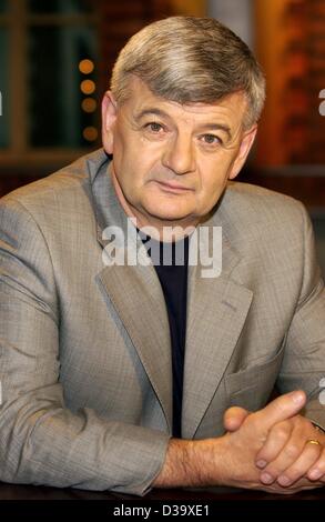 (Dpa) Joschka Fischer, ministro tedesco degli Affari Esteri, raffigurato in Amburgo, 10 giugno 2002. Foto Stock