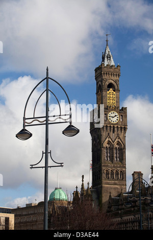 Bradford City Hall è un grado che ho elencato, secolo XIX municipio in Centenary Square, Bradford, West Yorkshire, Inghilterra, Foto Stock