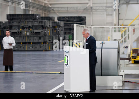 Skoda auto CEO Winfried Vahland è visto nel corso di una conferenza stampa sul nuovo progetto di Skoda auto in relazione all'ambiente in Mlada Boleslav, Repubblica ceca, 14 febbraio 2013. (CTK foto/Radek Petrasek) Foto Stock