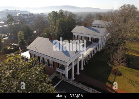 Gen 29, 2013 - Charlottesville, VA, Stati Uniti d'America - i padiglioni sul prato presso l'Università della Virginia di Charlottesville, VA. (Credito Immagine: © Andrew Shurtleff/ZUMAPRESS.com) Foto Stock