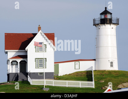 Cape Neddick Faro di Cape Neddick York Maine, 1879 messo in servizio e ancora oggi in uso, faro, Foto Stock