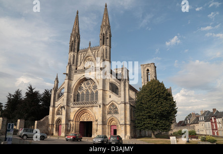 L Abbazia di San Martino a Laon, Aisne, Picardia, Francia. Foto Stock