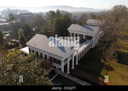 Gen 29, 2013 - Charlottesville, VA, Stati Uniti d'America - i padiglioni sul prato presso l'Università della Virginia di Charlottesville, VA. (Credito Immagine: © Andrew Shurtleff/ZUMAPRESS.com) Foto Stock