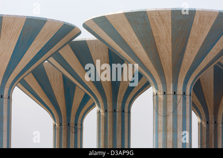 Torri d'acqua, Kuwait City, Kuwait Foto Stock