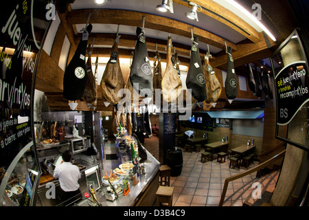 Ristorante/bar di tapas nel Casco Antiguo (Città Vecchia), Pamplona, Navarra, Spagna. Foto Stock