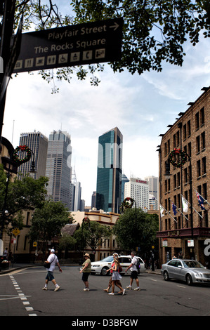 La zona dello shopping nel centro cittadino di Sydney NSW Australia noto come 'rocce' Foto Stock