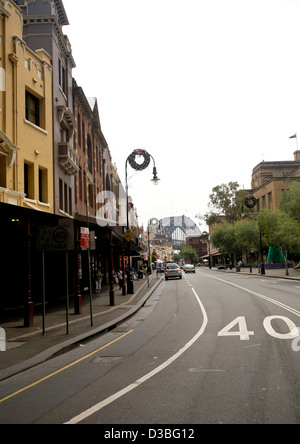 Macquarie Street vicino al Ponte del Porto di Sydney, Sydney Australia Foto Stock