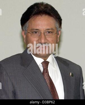 (Dpa) - il generale Pervez Musharraf, Presidente del Pakistan, raffigurato in Berlino, 30 giugno 2003. Foto Stock