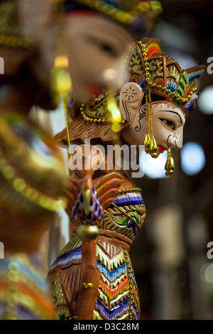 Tradizionali burattini in legno da Java, Indonesia; Wayang Golek Foto Stock