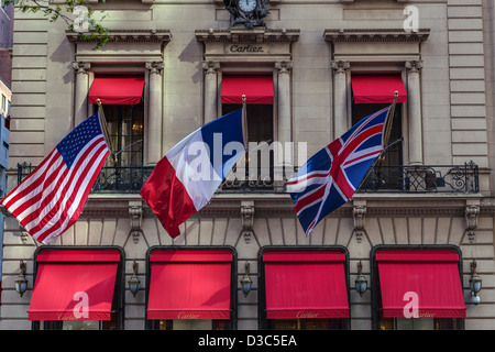 Cartier Store sulla Quinta Avenue a Manhattan, New York City, Stati Uniti d'America Foto Stock