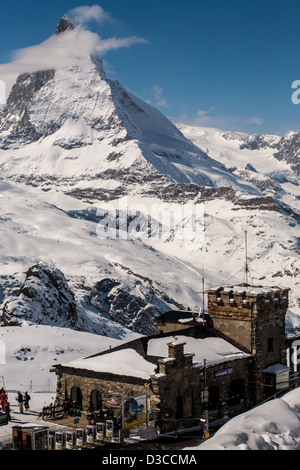 Il Cervino nelle Alpi Pennine, preso dal Gornergrat vicino a Zermatt. Foto Stock
