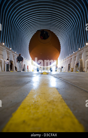 ET-122 rollout di includersi (NASA, 9/20/10) Foto Stock