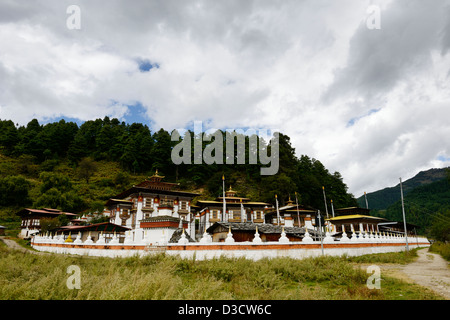 Kurjey Lhakhang tempio,,Chokhor valley,Bumthang,il tempio principale ospita l impronta del guru in una roccia dopo la meditazione,36MPX,HI-RE Foto Stock