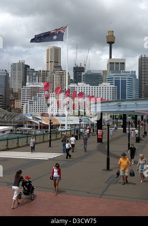 Sydney, Australia, sul ponte Pyrmont nel Darling Harbour district Foto Stock