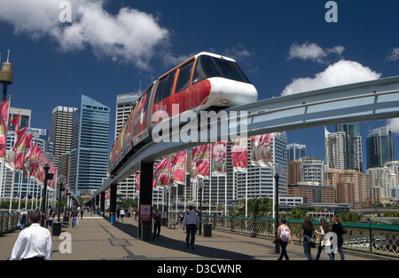 Sydney, Australia, sul ponte Pyrmont nel Darling Harbour district Foto Stock