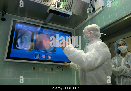 Berlino, Germania, dimostrazione del MI rapporti in una sala operatoria Foto Stock