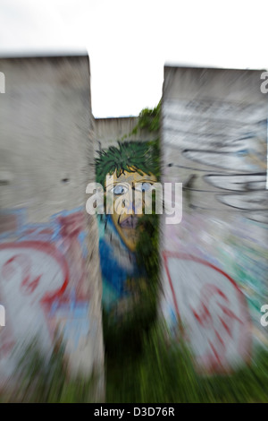 Berlino, Germania, resti di mura sulla base del Memoriale del Muro di Berlino Foto Stock