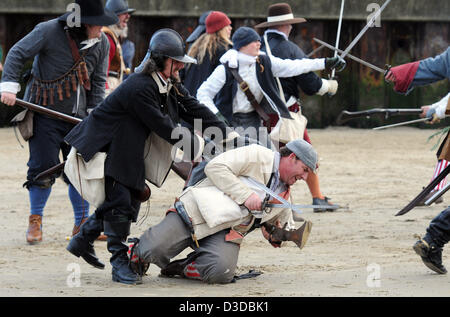 Rievocazione dalla guerra civile inglese della battaglia di Weymouth del 1645 e gli eventi ad esso circostante che divenne noto come il complotto Crabchurch. Dorset, Regno Unito Foto Stock