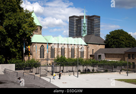 Essen, Germania, Essen la cattedrale e il Municipio Foto Stock