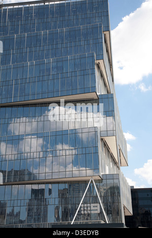 Canale 9 edificio costruito allo scopo, fritta speciale pattern, high-tech facility a 717 Bourke Street Melbourne Victoria Australia. Foto Stock