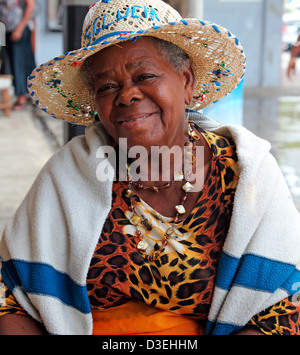 Signora nel mercato,CASTRIES,ST.LUCIA Foto Stock