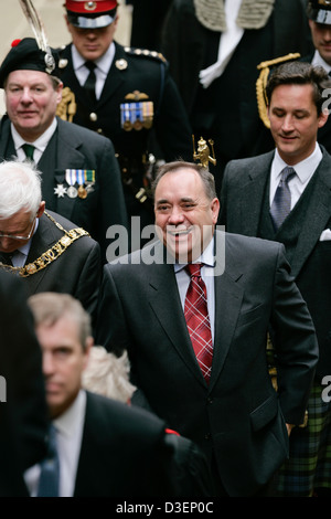 Del primo ministro di Scozia, Alex Salmond frequentando l Assemblea Generale della Chiesa di Scozia, 2007 Foto Stock