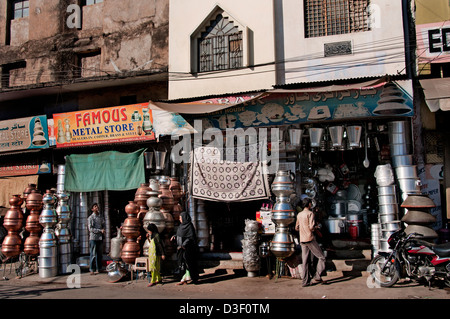 Fabbro Smith Laad Bazaar o Choodi Bazaar Charminar Hyderabad India Andhra Pradesh Foto Stock