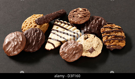 Fantasia di biscotti al cioccolato la selezione Foto Stock