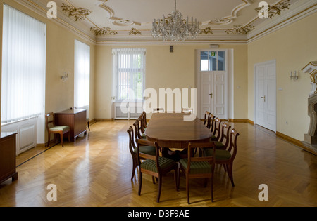 Krzy owa, Polonia, storica sala conferenze del castello sulla station wagon Kreisau Foto Stock