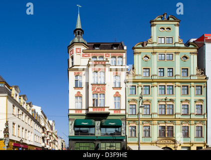 Wroclaw (Breslavia), Polonia, facciate storiche sul lato nord della Plac Solni Foto Stock