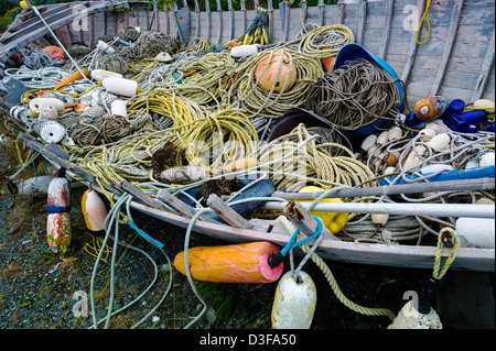 Un virtuale museo all'aperto di pesca e barca marcia adornano la proprietà di un valore su Homer Spit, Omero, Alaska, STATI UNITI D'AMERICA Foto Stock