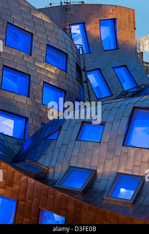 Frank Gehry's Cleveland Clinic Lou Ruvo Centro per la salute del cervello, Las Vegas, Nevada, STATI UNITI D'AMERICA Foto Stock