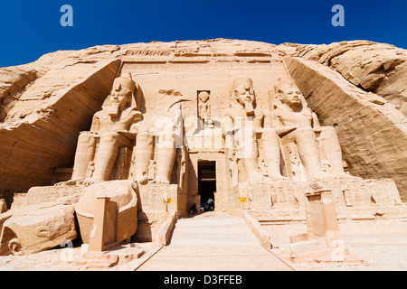 Abu Simbel, il grande tempio di Ramses II. Egitto Foto Stock