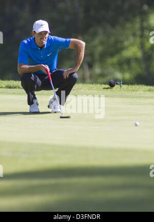 Febbraio 17, 2013 - Los Angeles, California (CA, Stati Uniti - Charl Schwarzel gioca al round finale del Northern Trust Open a Riviera Country Club il 17 febbraio 2013 in Pacific Palisades, California. (Credito Immagine: © Ringo Chiu/ZUMAPRESS.com) Foto Stock